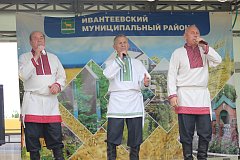 Музыка там, где зреет хлеб: концерт для героев страды