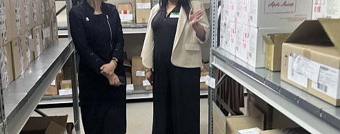 Главы регионального минздрава и Росздравнадзора не нашли залежавшихся лекарств на аптечном складе  