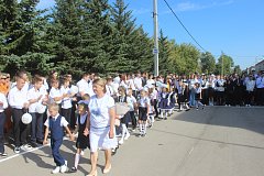 День знаний - день цветов и улыбок